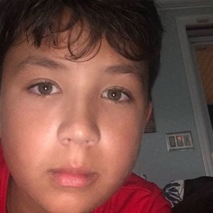 Meet your Posher, Max